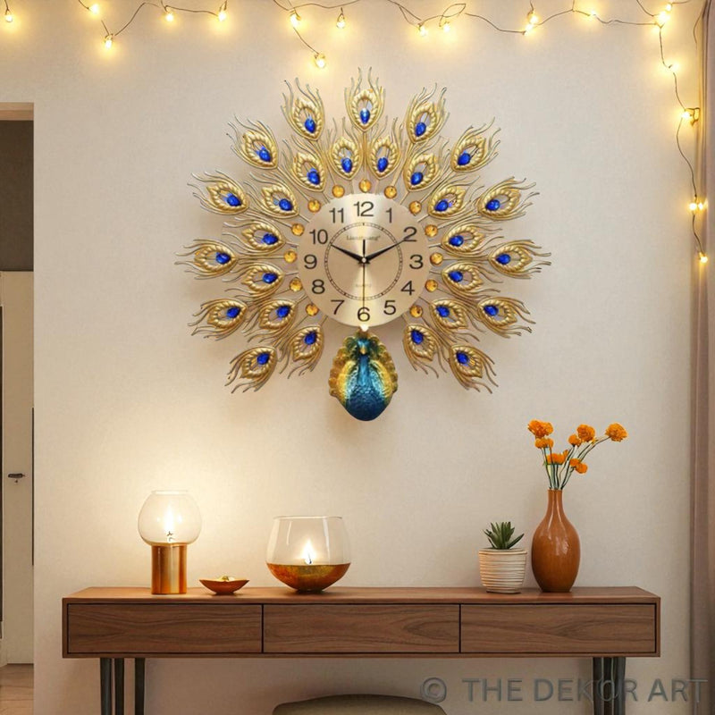 Compact Peacock Feather Metal Wall Clock – Gold & Sapphire Finish, 50×50 cm – Elegant Accent for Any Room